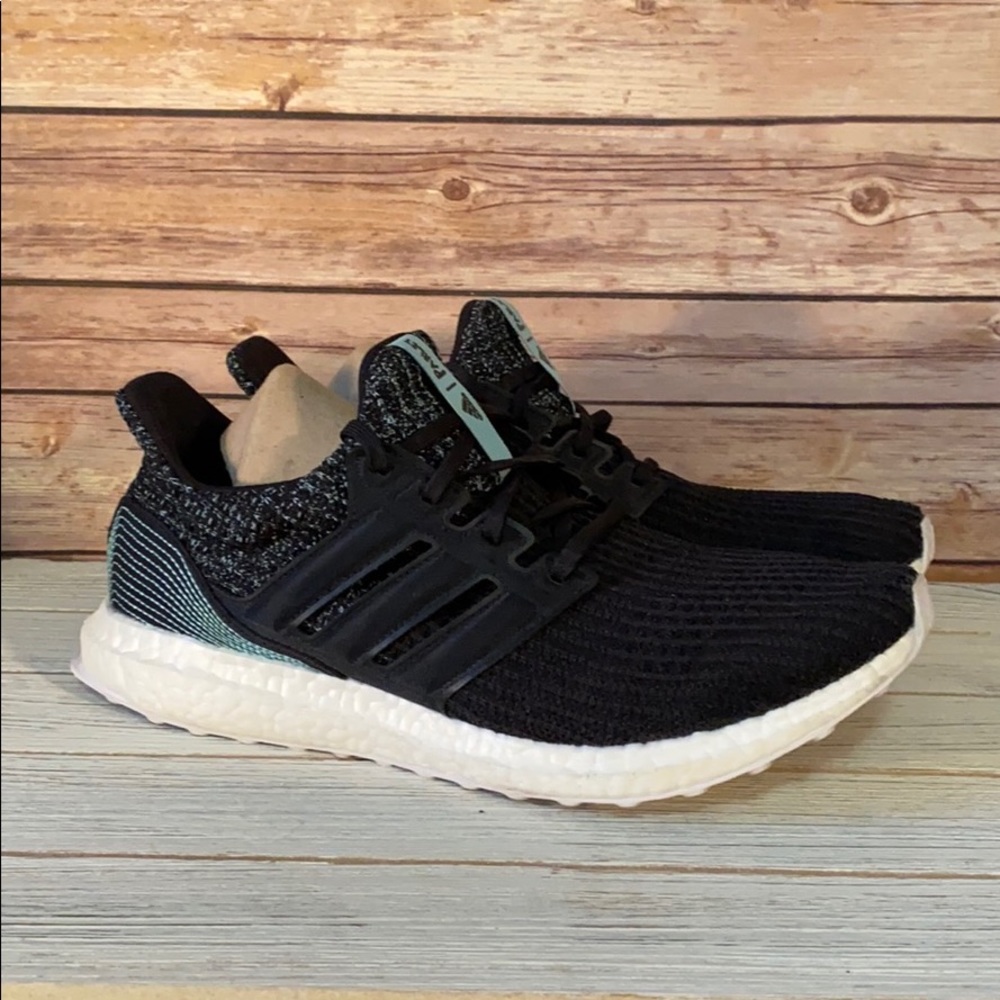 Ultra Boost Parley 4.0 “Core Black Cloud White”